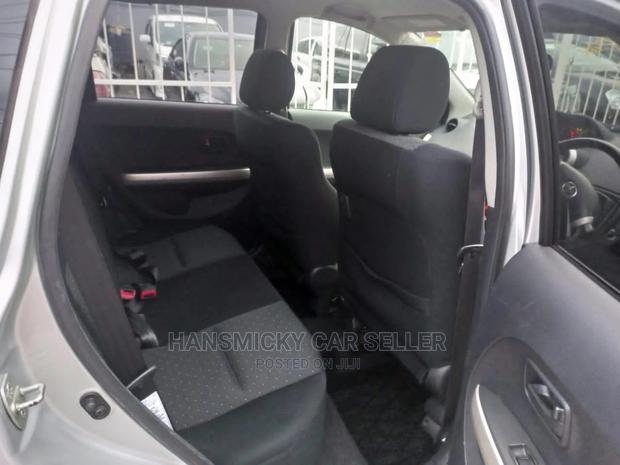 Toyota IST 2005 Silver