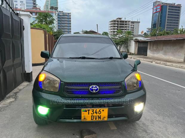 Toyota RAV4 2006 Blue
