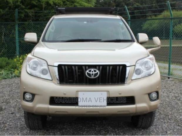 Toyota Land Cruiser Prado 2009 Gold