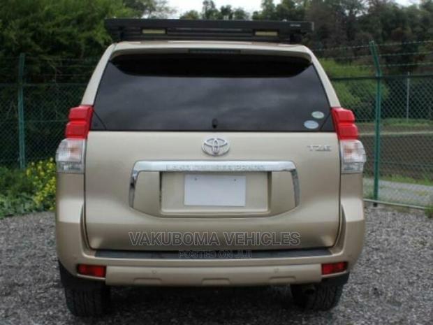 Toyota Land Cruiser Prado 2009 Gold