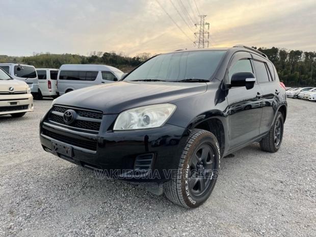 Toyota RAV4 2011 Black