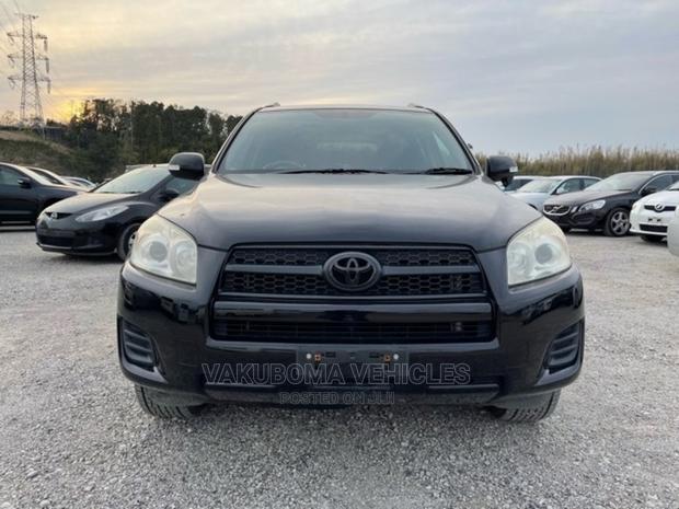 Toyota RAV4 2011 Black