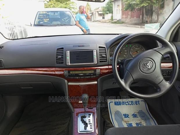 Toyota Premio 2007 Silver