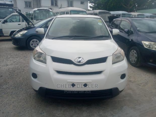 Toyota IST 2006 White