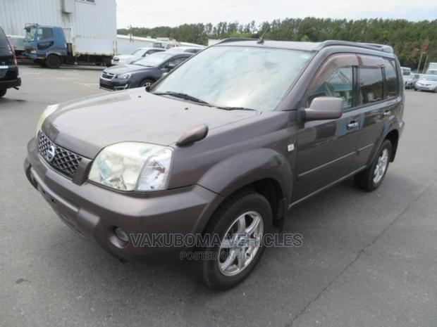 Nissan X-Trail 2007 Brown