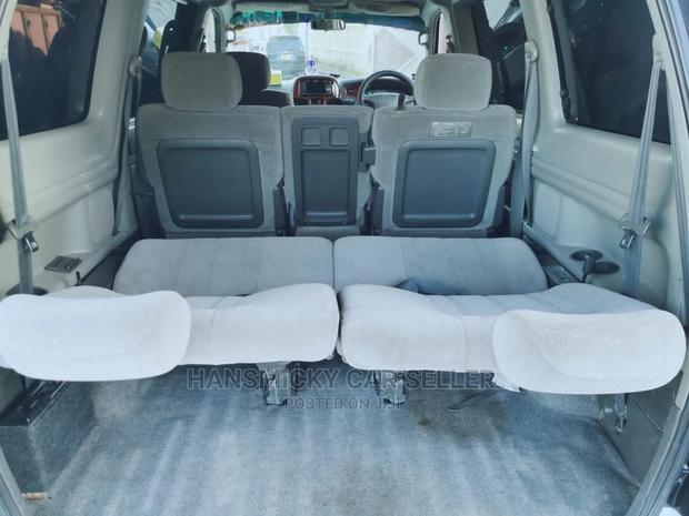 Toyota Noah 2001 Black
