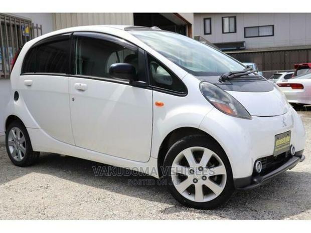 Mitsubishi Minica 2006 Silver