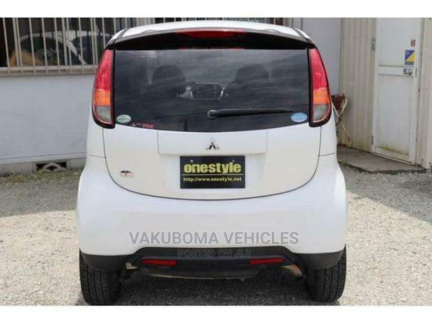 Mitsubishi Minica 2006 Silver