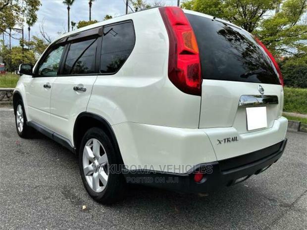 Nissan X-Trail 2009 Pearl