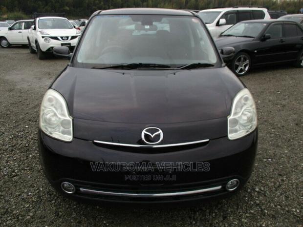 Mazda Verisa 2006 Purple