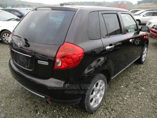 Mazda Verisa 2006 Purple