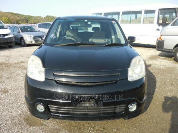 Mazda Verisa 2006 Black