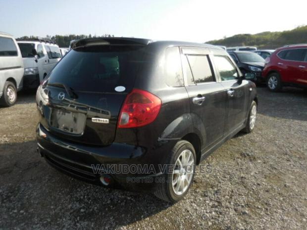 Mazda Verisa 2006 Black