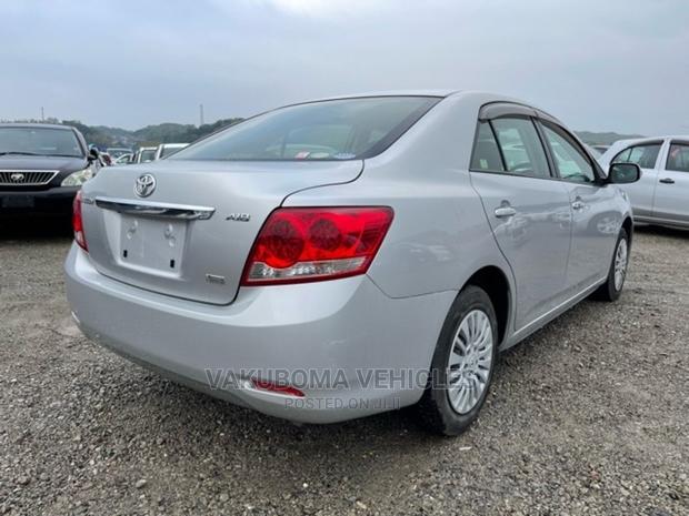 Toyota Allion 2011 Silver