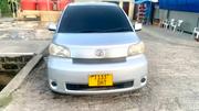 Toyota Porte 2005 Silver for sale