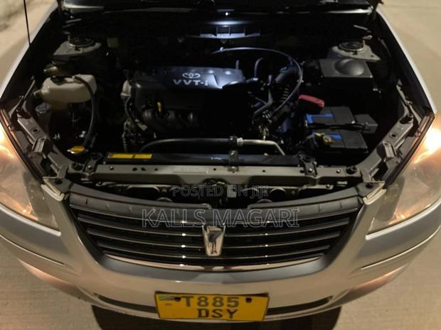Toyota Premio 2005 Silver