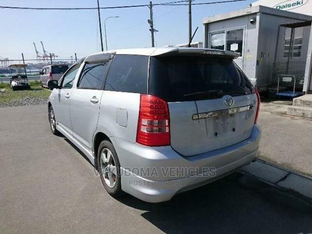 Toyota Wish 2003 Silver