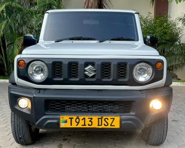Suzuki Jimny 2019 White