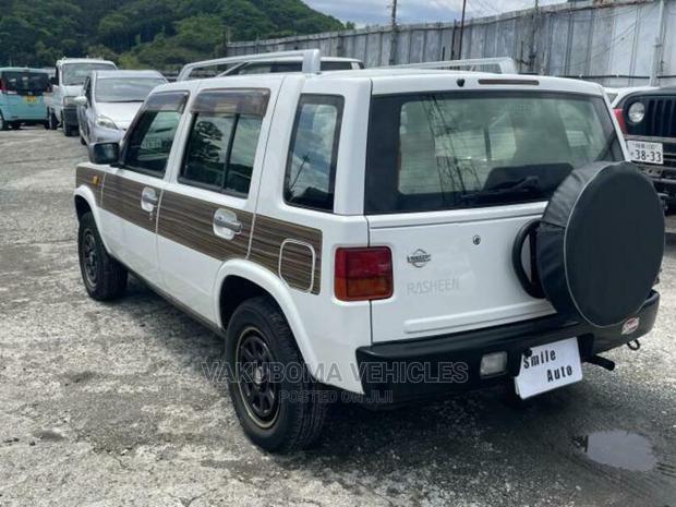 Nissan Rasheen Automatic 1998 White