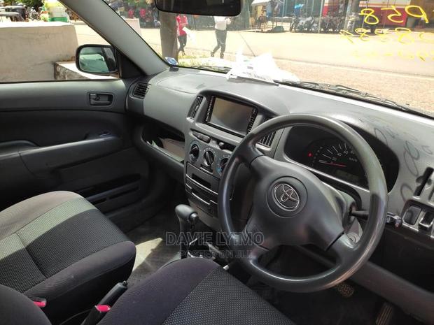Toyota Succeed 2004 Black