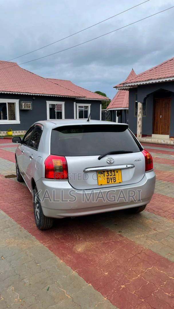 Toyota Allex 2004 Silver