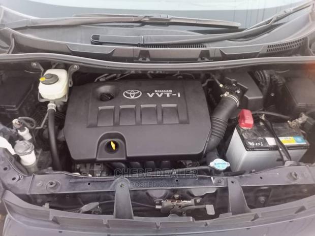 Toyota Noah 2.0 143hp AWD (7 Seater) 2008 Black
