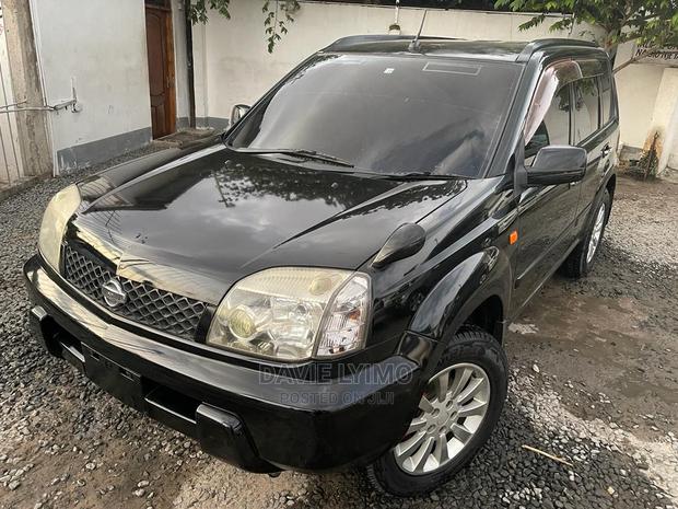 Nissan X-Trail 2003 Black