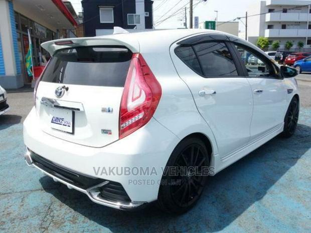 Toyota Aqua 2015 White