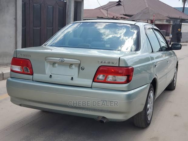 Toyota Carina 2001 Gray