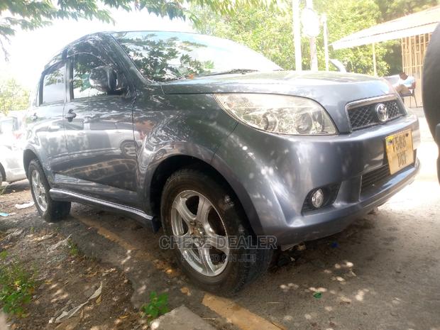 Toyota Rush 1.5 AWD 2006 Gray