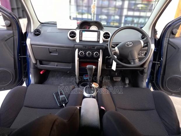Toyota IST 2003 Blue