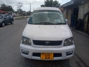 Toyota Noah 2.0 AWD (8 Seater) 2005 White for sale