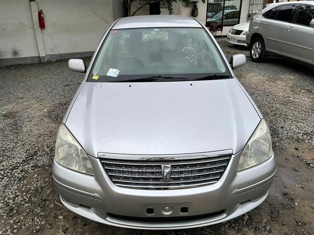 Toyota Premio 1.5 FWD 2004 Silver