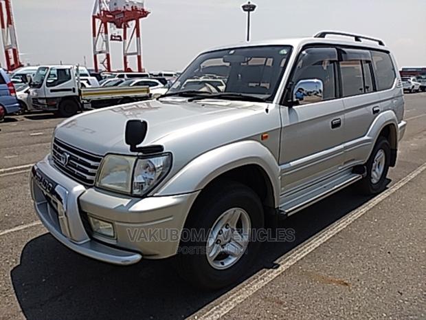 Toyota Land Cruiser Prado 2001 Silver