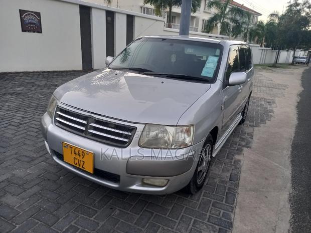Toyota Succeed 2005 Silver