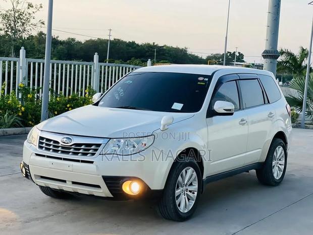 Subaru Forester 2011 White