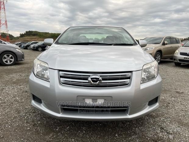 Toyota Axio 2006 Silver