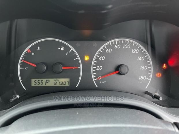 Toyota Axio 2006 Silver