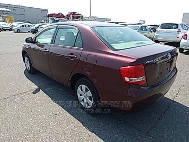 Toyota Axio 2009 Burgandy