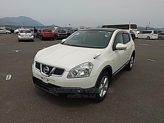 Nissan Dualis 2013 Pearl
