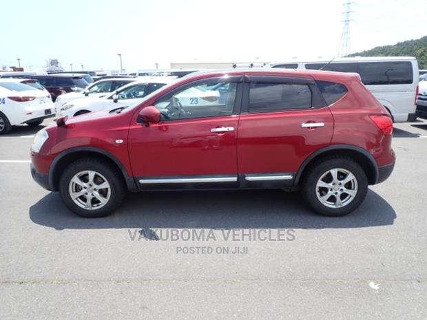 Nissan Dualis 2011 Red