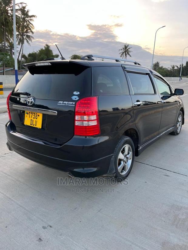 Toyota Wish 2005 Black