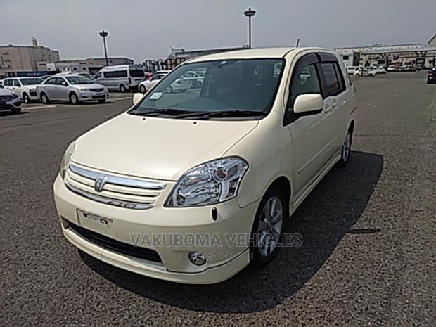 Toyota Raum 2003 Pearl