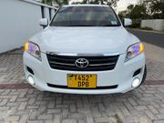 Toyota Vanguard 2008 White for sale