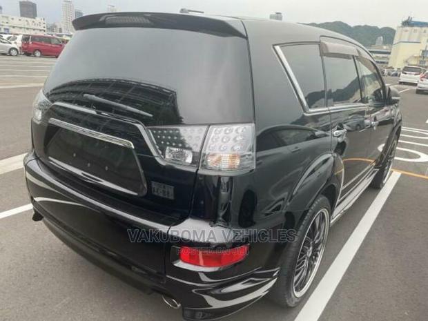 Mitsubishi Outlander 2010 Black