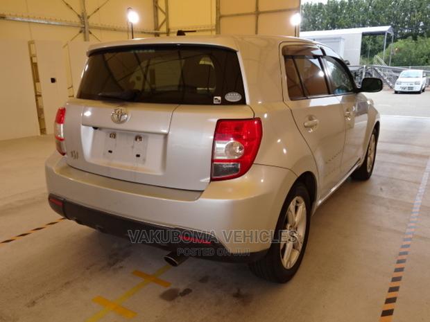 Toyota IST 2007 Silver