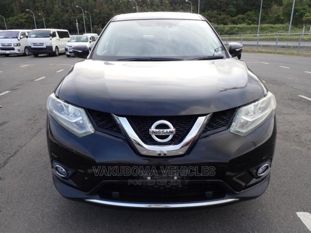 Nissan X-Trail SV Premium 2014 Black