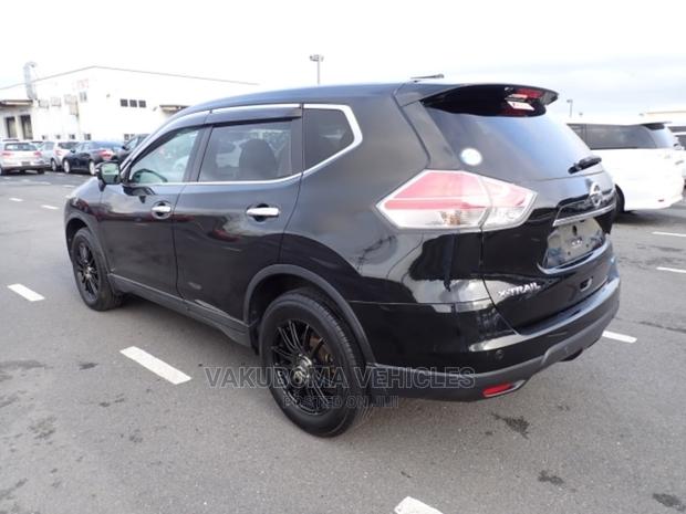 Nissan X-Trail SV Premium 2014 Black