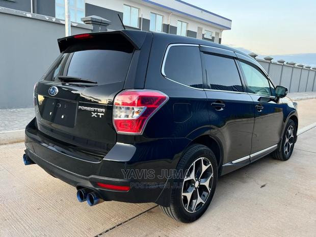 Subaru Forester 2015 Black