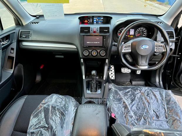 Subaru Forester 2015 Black